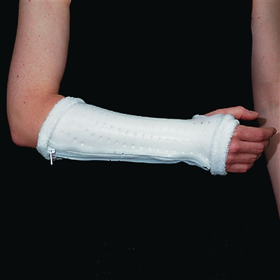 Rolyan AquaForm Zippered Wrist Splint | Zippered